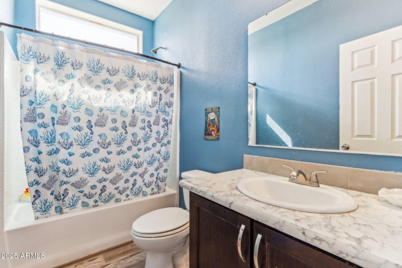 23-web-or-mls-N Felix Rd-023