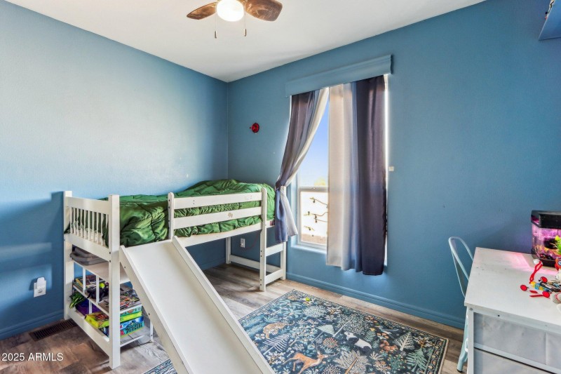 25-web-or-mls-N Felix Rd-025