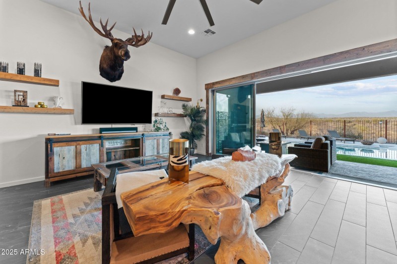 3254 Buckaroo Ct