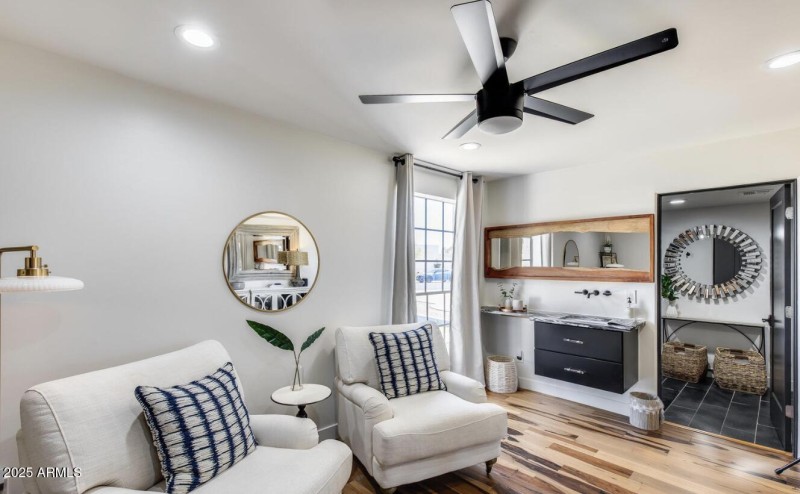 guest bedroom