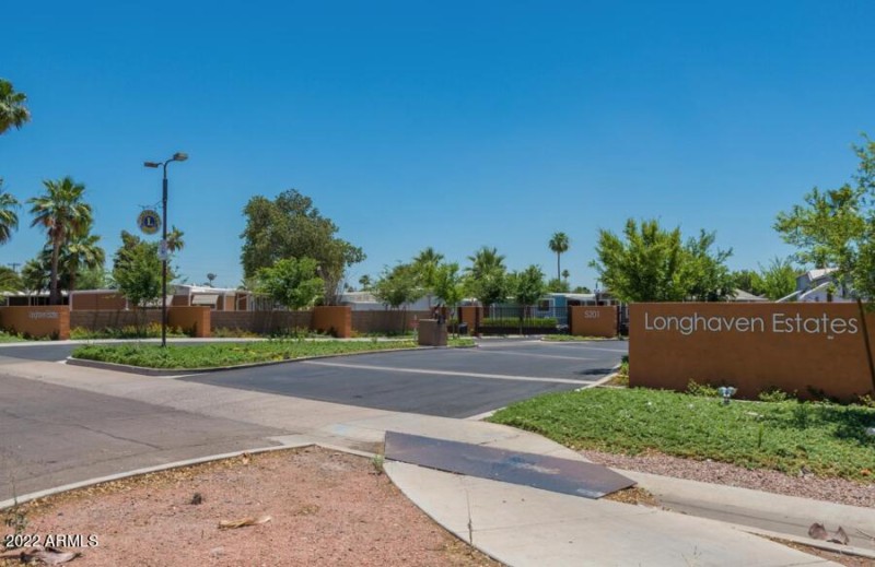 Entry to Longhaven Estates