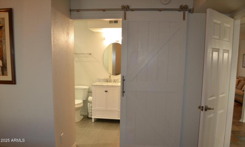 Listing_Primary_Bathroom93c3