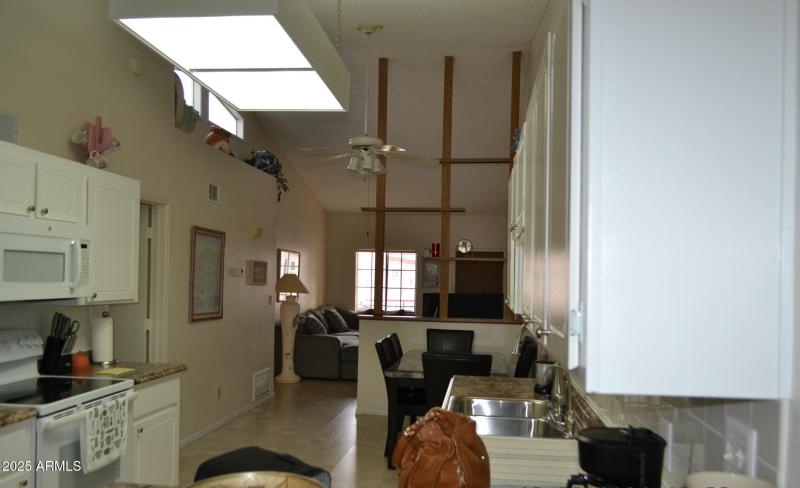 Listing_Kitchen138d4