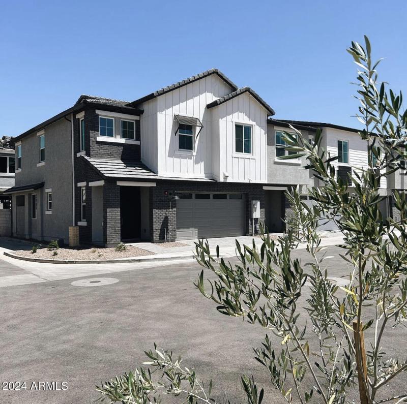 36A66E31-50D9-464F-A6A0-E0463BF406DE