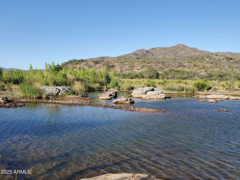 Tonto Creek-right up the road