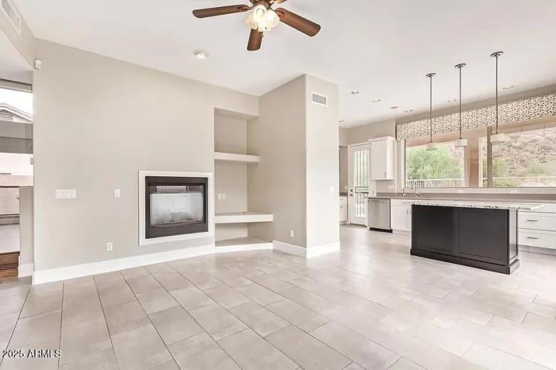 Frieplace Kitchen view