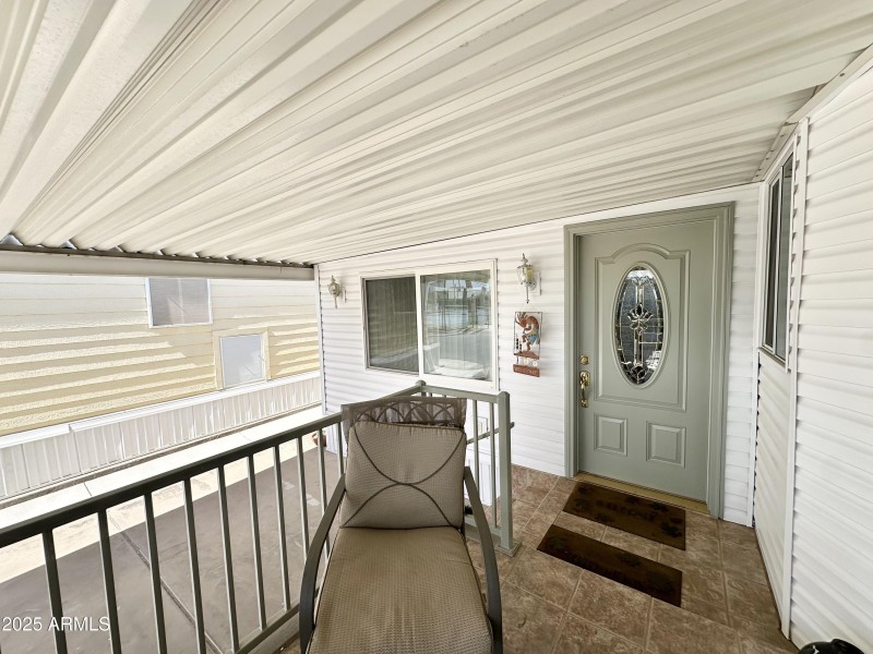 BEAUTIFUL AZ ROOM DOOR ENTRY