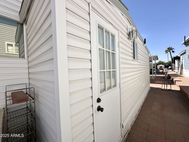 REAR SHED ENTRY