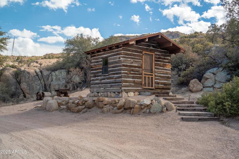 Miner Bunkhouse