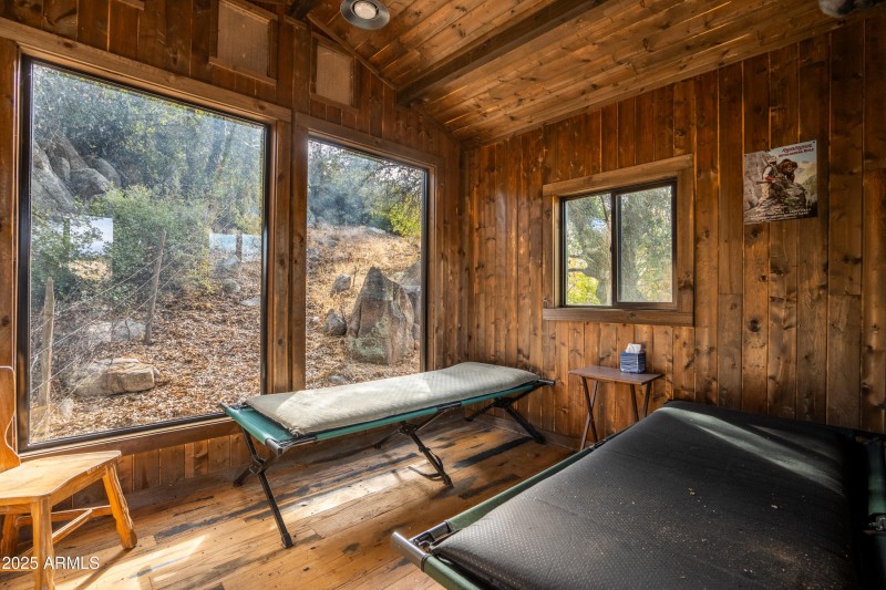 Rock Bunkhouse I