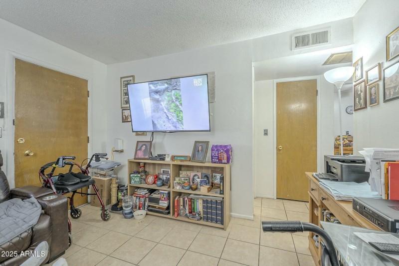 unit 2 Living room