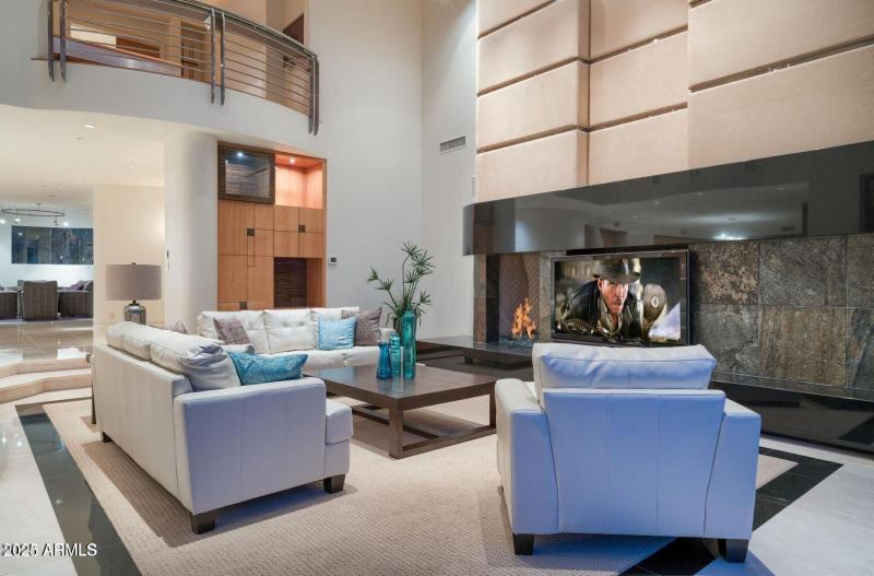 20231002012023280393000000-o