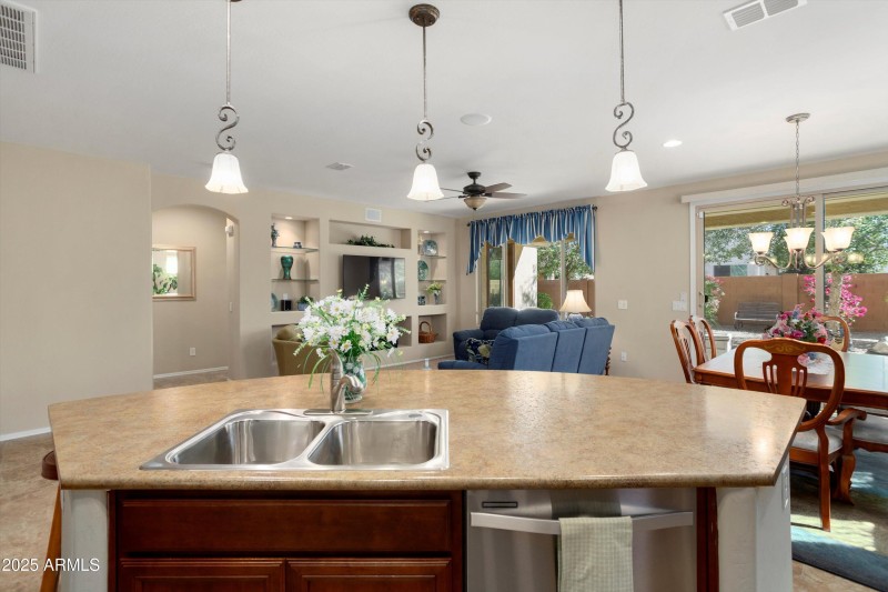 13-Kitchen