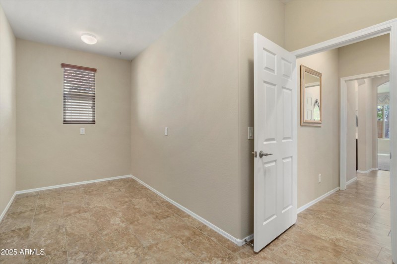 25-Utility Room