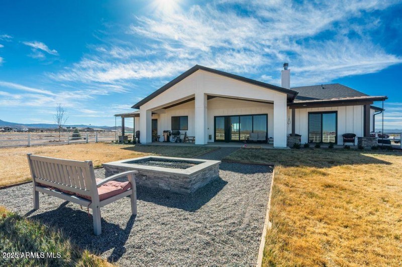 Option - Fire pit