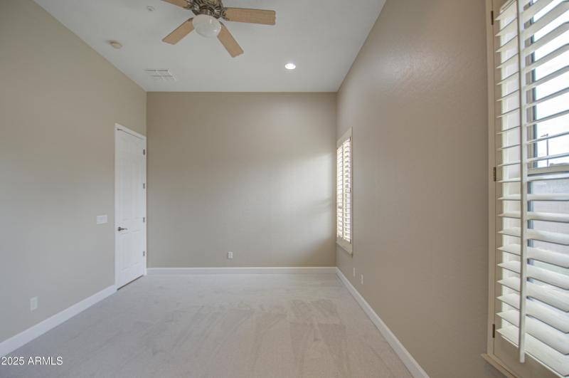 Bedroom 3-pic 2