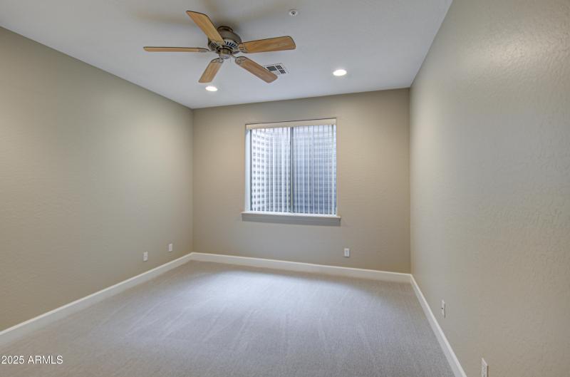 Bedroom 6-pic 1