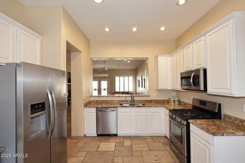 Kitchen2