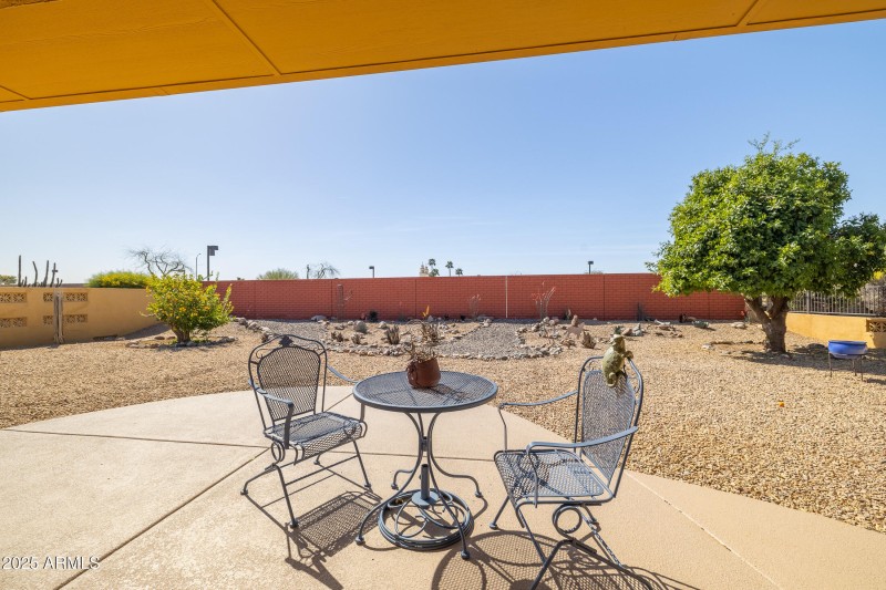 9513 W Cottonwood Dr-21
