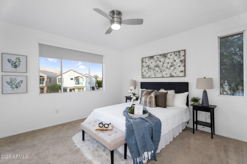 12-web-or-mls-Desert Foothills-11