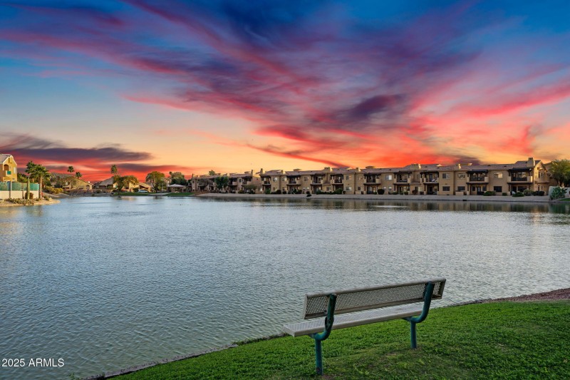 43-web-or-mls-Desert Foothills Neighborh