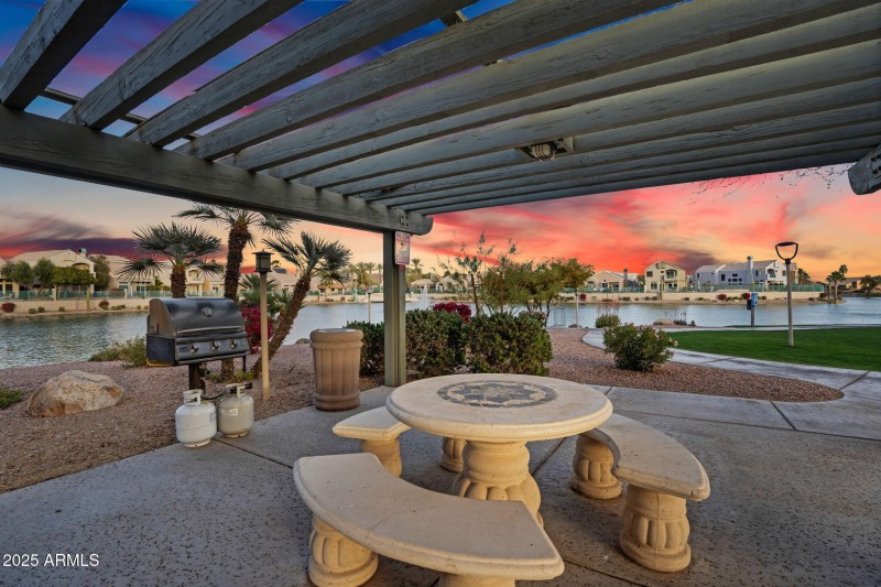 46-web-or-mls-Desert Foothills Neighborh