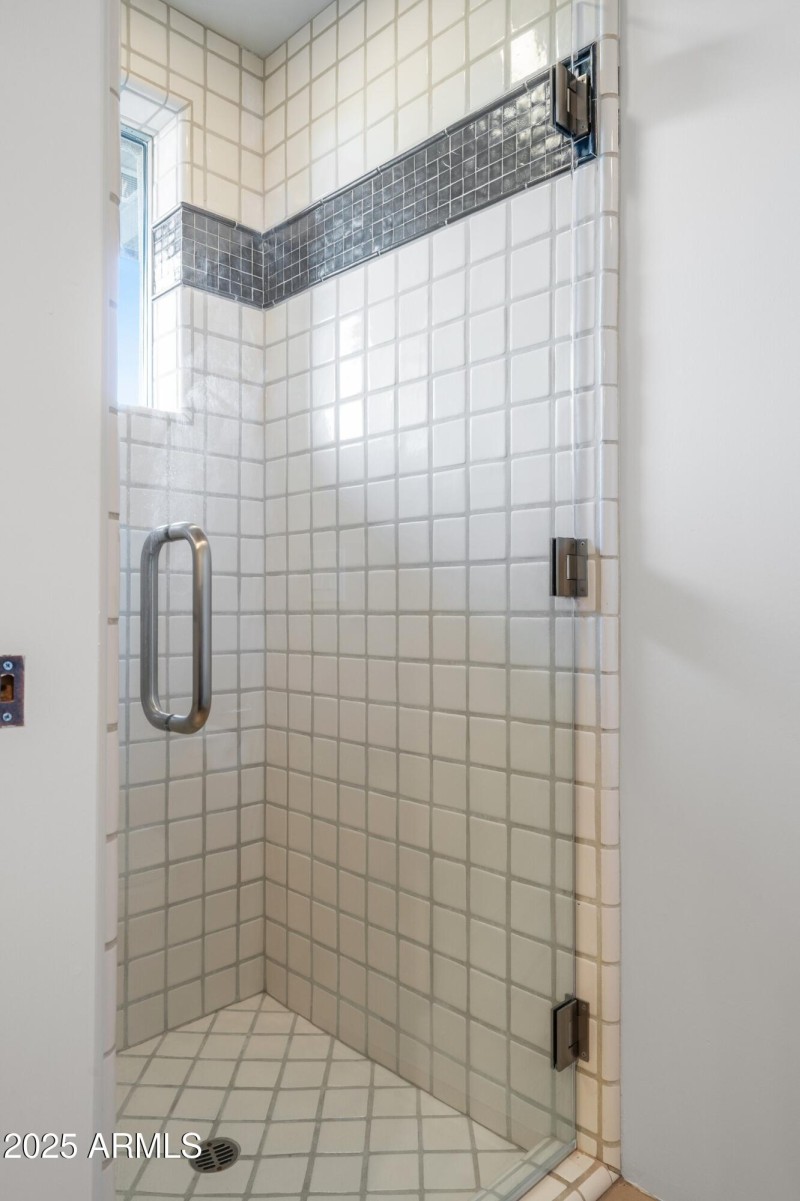 025_Guest Bath 2