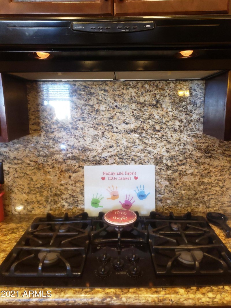 1 Gas Cooktop