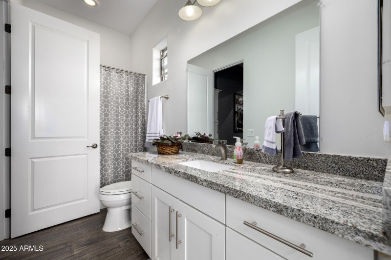 Guest Bath 3