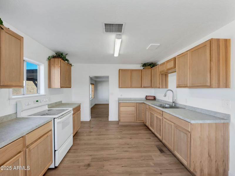 10-web-or-mls-TimberCreekImagery-8