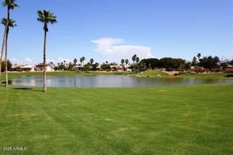 13 Greenbelt and Lake View