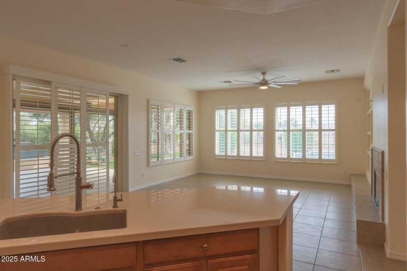 13417WLaVinaDr-32