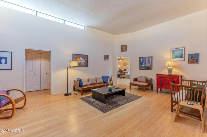 9403 living to bedrooms