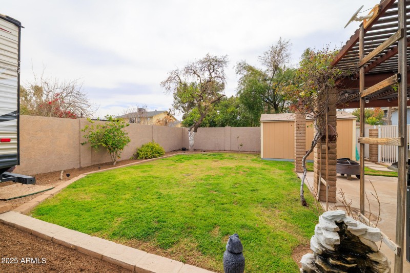 6409 W Riviera Dr-18