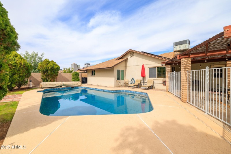 6409 W Riviera Dr-26