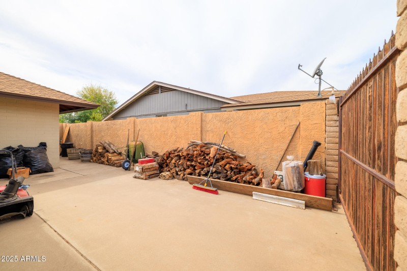 6409 W Riviera Dr-32