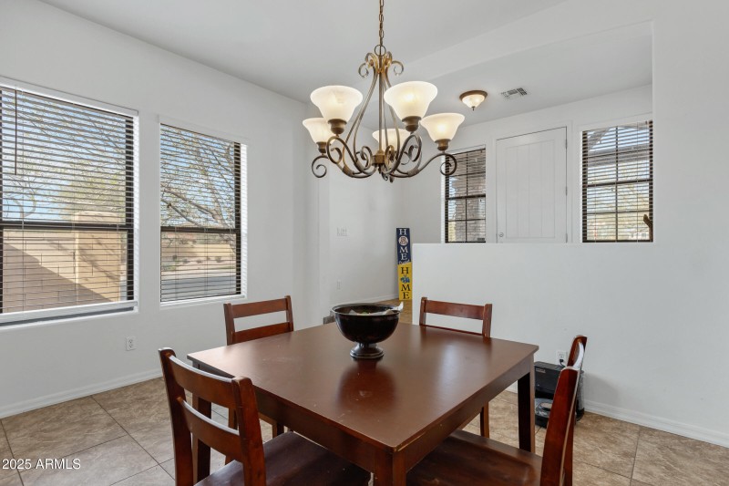 1473 W Flamingo Dr-8