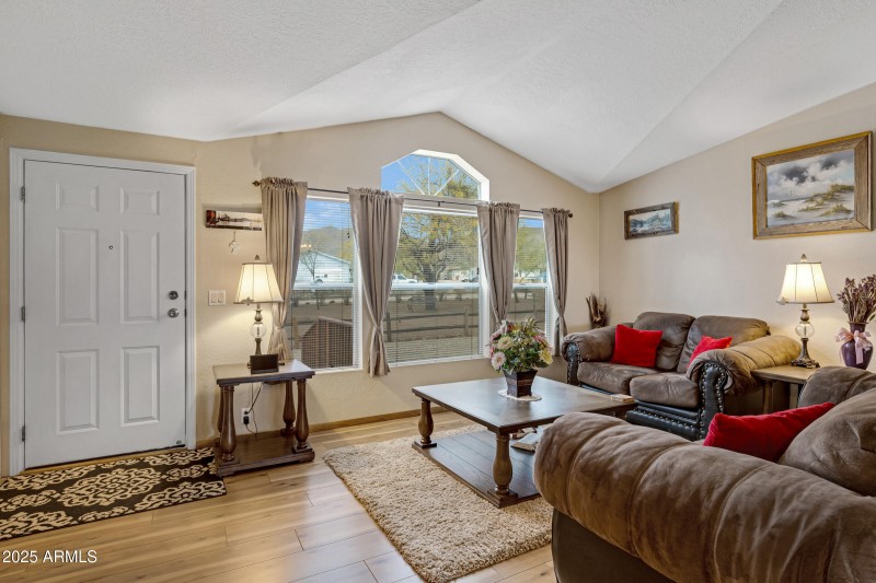 06-Living Room