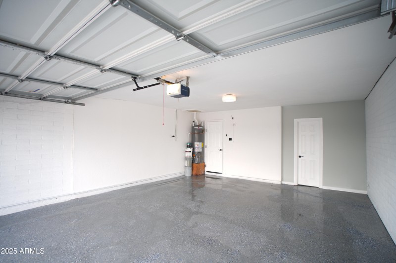 36. Garage