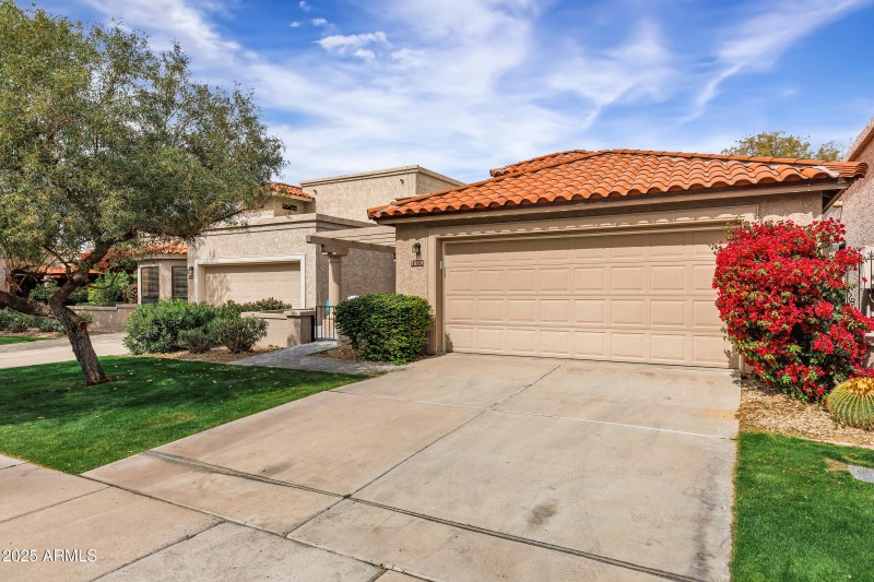7818 E Cactus Wren Rd-2