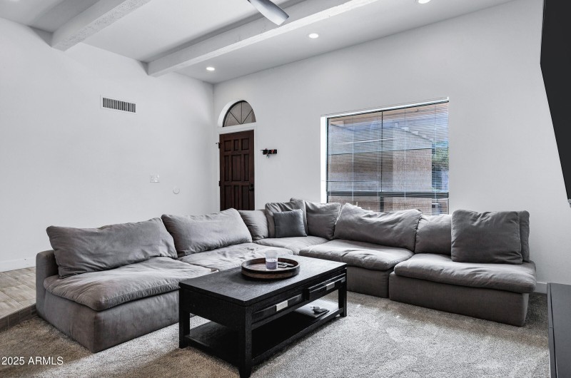 7818 E Cactus Wren Rd-10