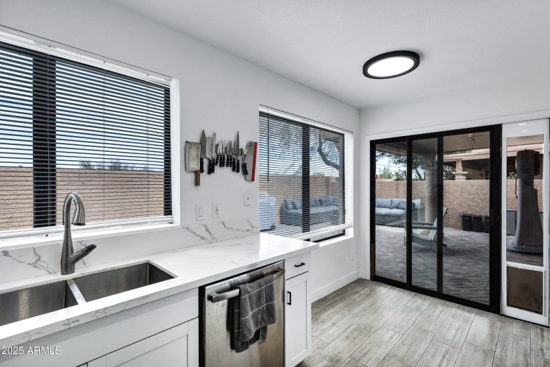 7818 E Cactus Wren Rd-19