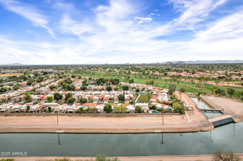 7818 E Cactus Wren Rd-48
