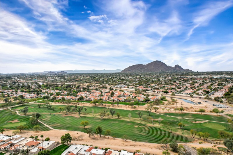 7818 E Cactus Wren Rd-63
