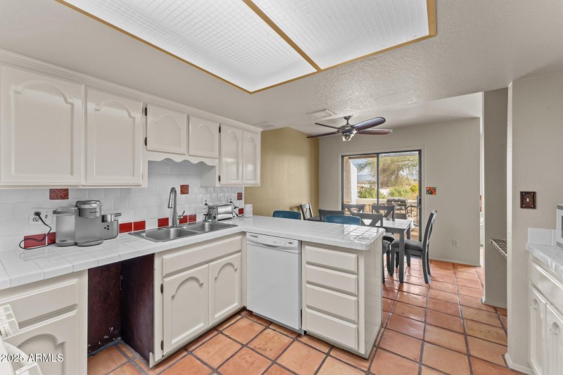 10-web-or-mls-DSC07344