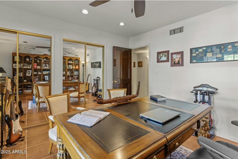 Bedroom 4/Office