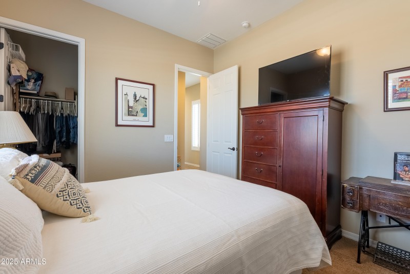 Guest room1