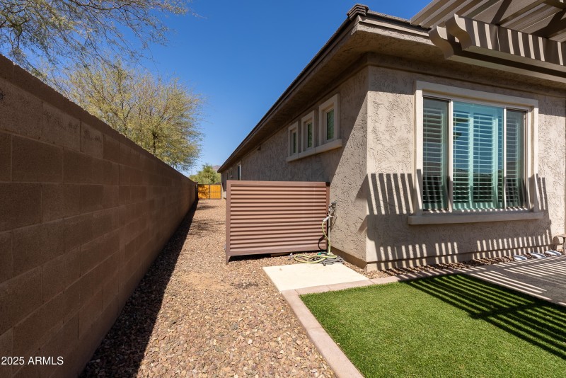 RV gate