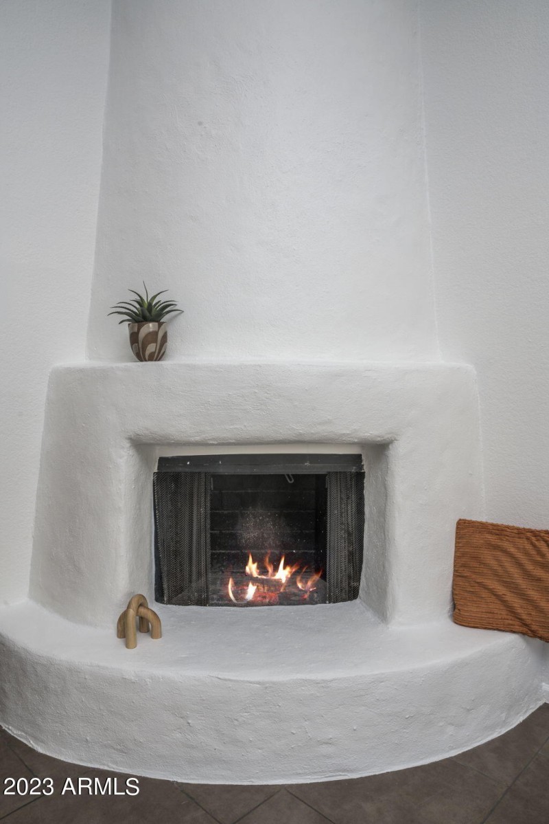 Beehive Fireplace
