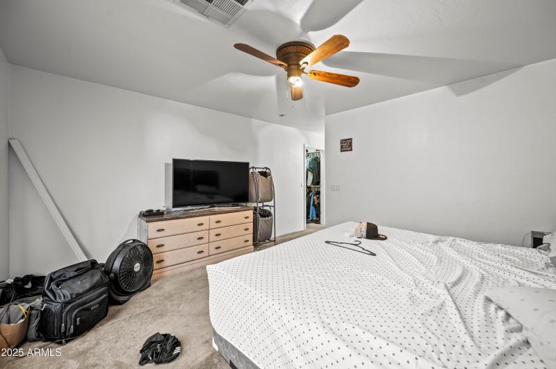 6922 S 26th Ln Phoenix AZ 85041-27